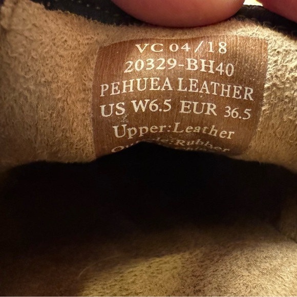 OluKai Womens 6.5 Black Snake Embossed Suede Leather Slip On Loafers Shoes - Picture 7 of 8